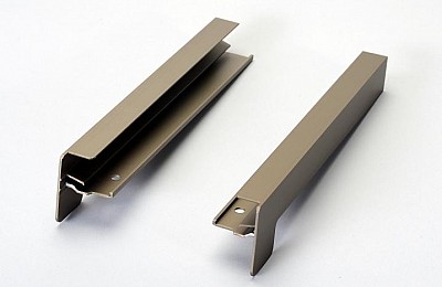 Ein Paar Aussen-Alu-Kappen VOR DEM MAUERPUTZ 260 - 360 mm